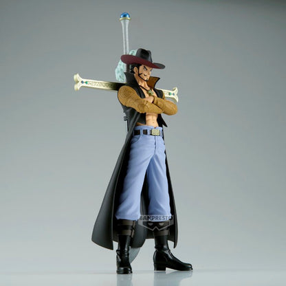 Figurine Dracule Mihawk Dxf The Grandline Series Collection - One Piece