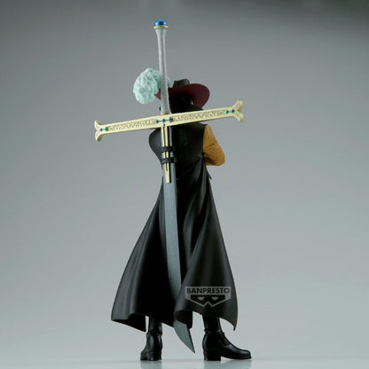 Figurine Dracule Mihawk Dxf The Grandline Series Collection - One Piece